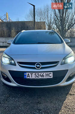 Універсал Opel Astra 2014 в Первомайську