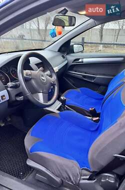 Универсал Opel Astra 2005 в 