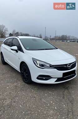 Универсал Opel Astra 2020 в 