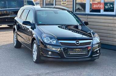 Універсал Opel Astra 2009 в Києві