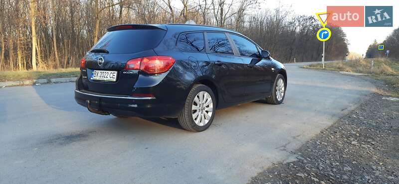 Універсал Opel Astra 2013 в Красилові