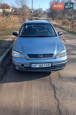 Седан Opel Astra 2008 в Запорожье