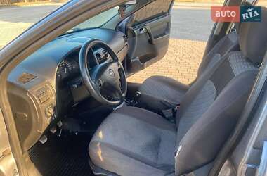 Седан Opel Astra 2008 в 