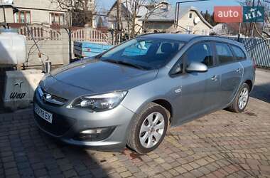 Универсал Opel Astra 2013 в 