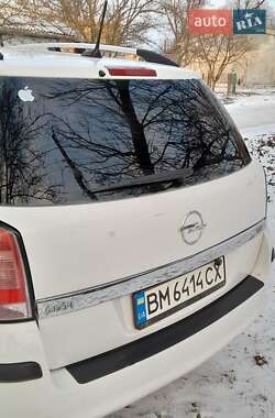 Универсал Opel Astra 2009 в Бурыни