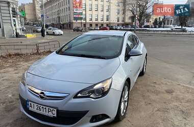 Хэтчбек Opel Astra 2013 в Киеве