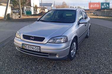 Седан Opel Astra 1999 в Стрые