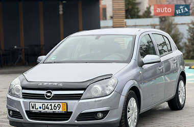 Хэтчбек Opel Astra 2005 в Виннице