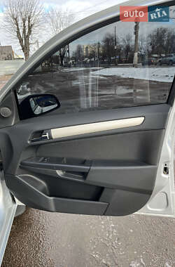 Универсал Opel Astra 2008 в 