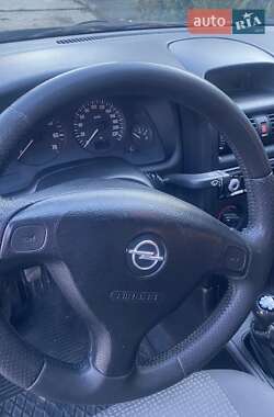 Седан Opel Astra 2006 в 