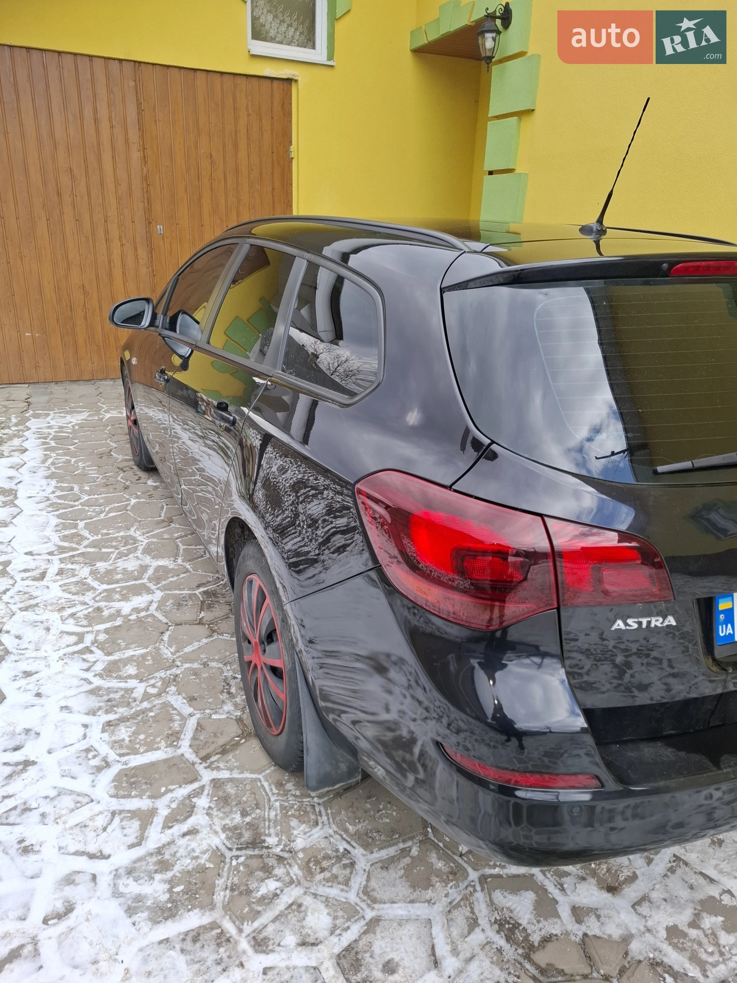 2011 Opel Astra - мініатюра 3