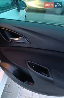Универсал Opel Astra 2016 в 
