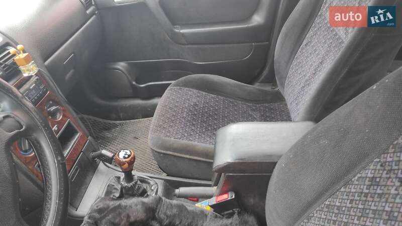 Универсал Opel Astra 1999 в Полтаве
