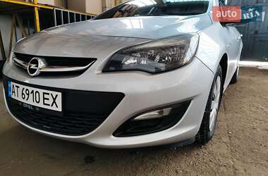 Універсал Opel Astra 2013 в Верховині