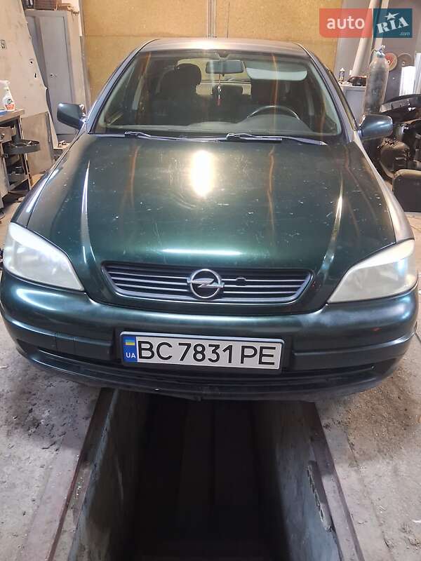 Хетчбек Opel Astra 2004 в Бориславі