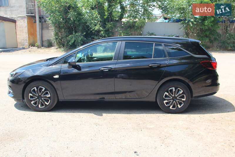 Универсал Opel Astra 2020 в Одессе