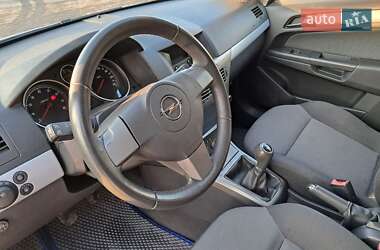 Универсал Opel Astra 2007 в 