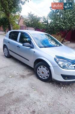 Хэтчбек Opel Astra 2006 в Кропивницком