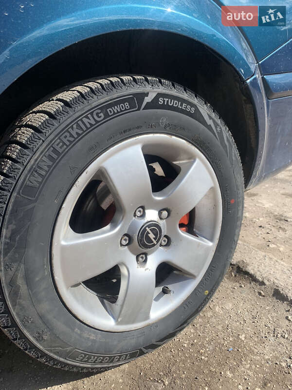 Універсал Opel Astra 2007 в Тернополі