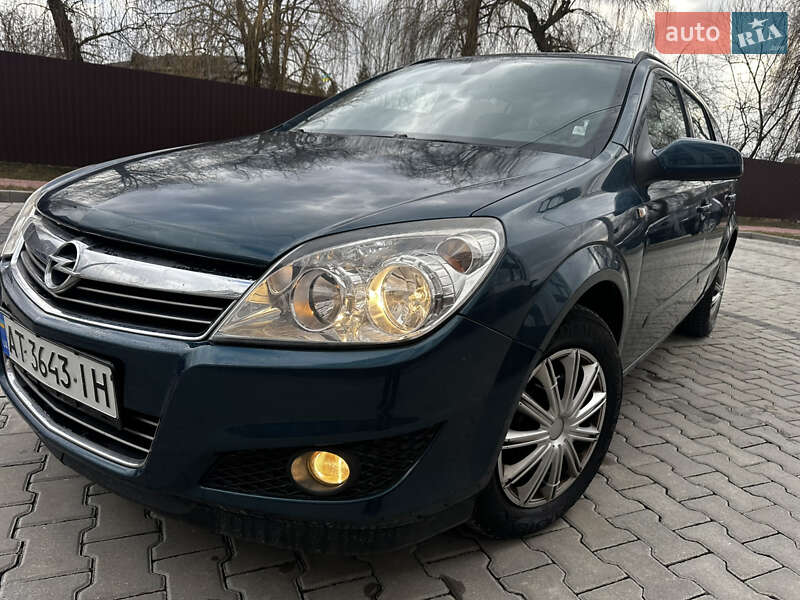 Универсал Opel Astra 2007 в Ивано-Франковске