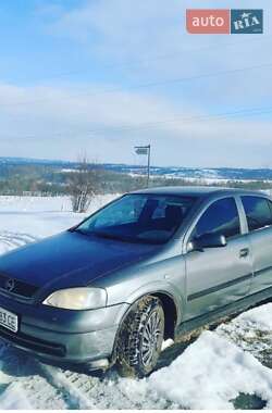 Седан Opel Astra 2006 в Коломиї