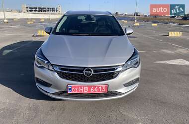 Універсал Opel Astra 2019 в Львові