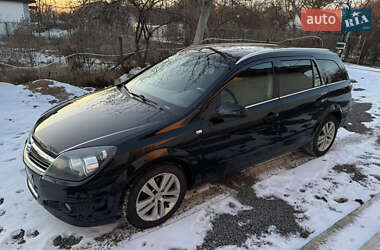 Универсал Opel Astra 2007 в Луцке