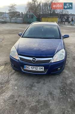 Универсал Opel Astra 2008 в Каменке-Бугской