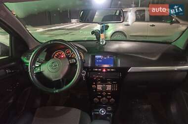 Универсал Opel Astra 2009 в 