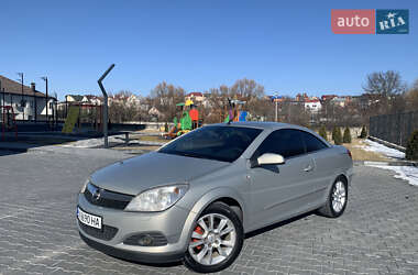 Кабриолет Opel Astra 2007 в Хмельницком