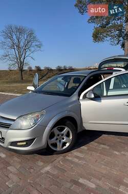 Универсал Opel Astra 2008 в 