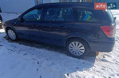 Універсал Opel Astra 2006 в Прилуках