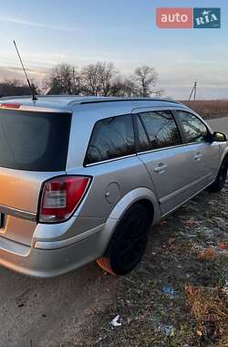 Универсал Opel Astra 2006 в 