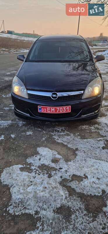 Універсал Opel Astra 2006 в Луцьку