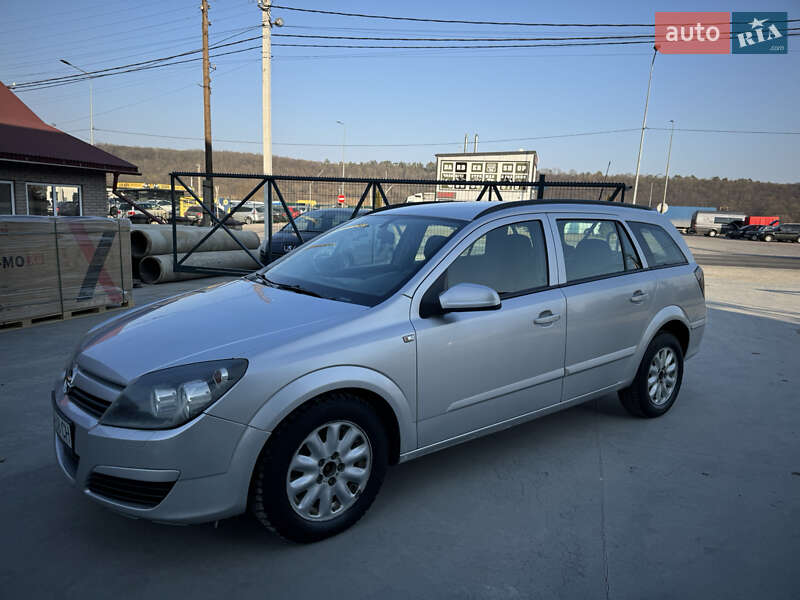 Универсал Opel Astra 2005 в Теребовле