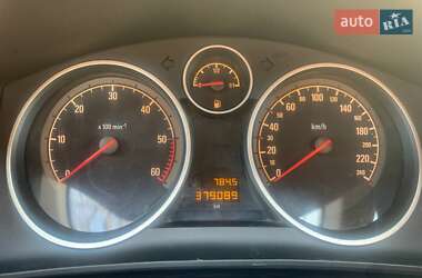Універсал Opel Astra 2010 в 