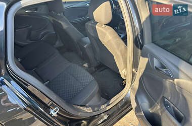 Универсал Opel Astra 2017 в 