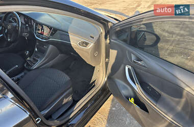 Универсал Opel Astra 2017 в 