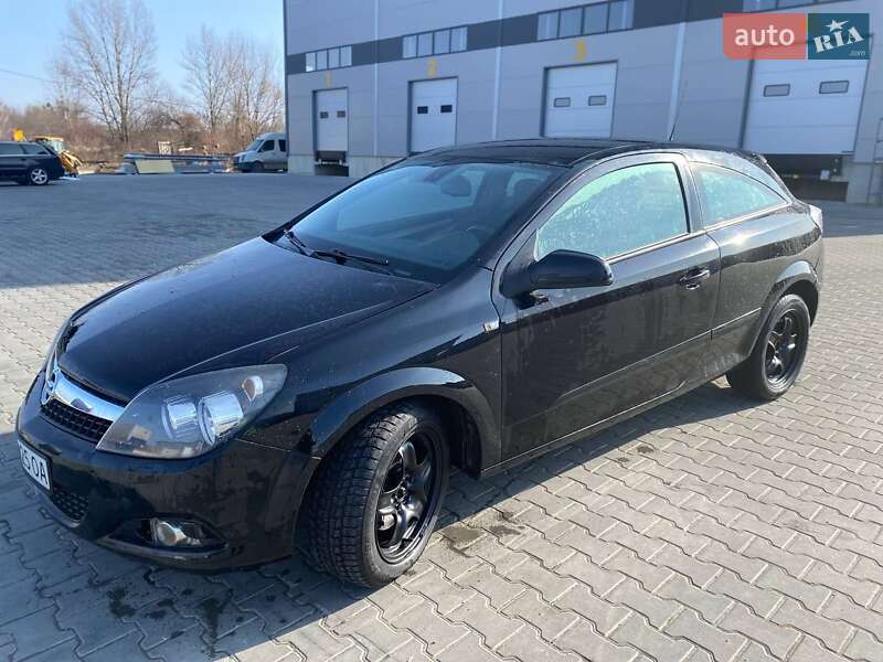 Хэтчбек Opel Astra 2007 в Львове