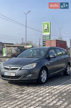 Универсал Opel Astra 2011 в Житомире