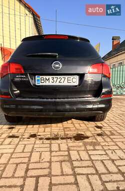 Універсал Opel Astra 2011 в 