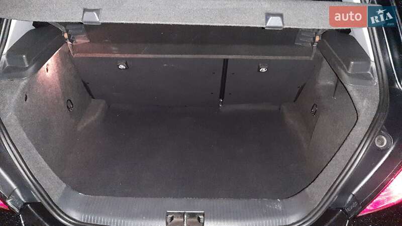 Хэтчбек Opel Astra 2012 в Сумах фото 9 Хэтчбек Opel Astra 2012 в Сумах