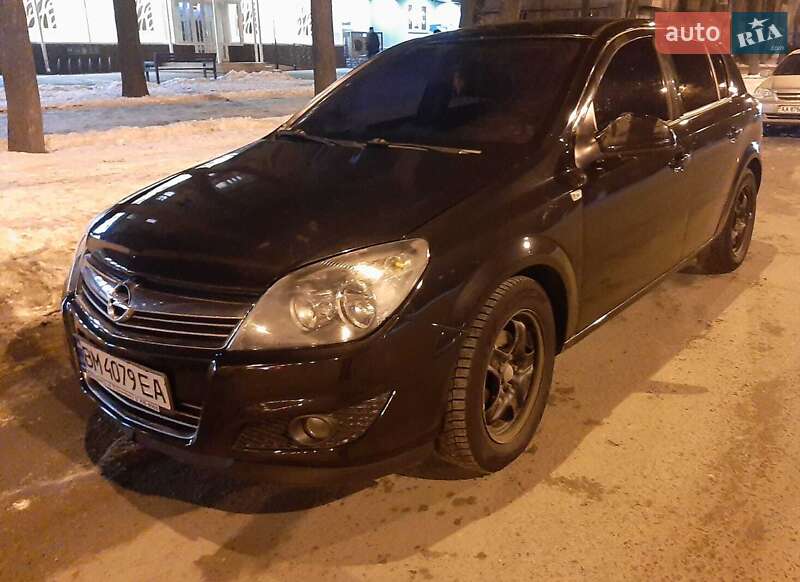 Хэтчбек Opel Astra 2012 в Сумах фото 6 Хэтчбек Opel Astra 2012 в Сумах