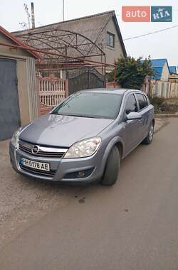 Хэтчбек Opel Astra 2007 в Одессе