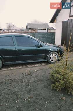 Хэтчбек Opel Astra 1999 в 
