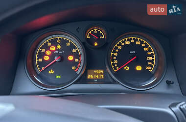 Універсал Opel Astra 2010 в 