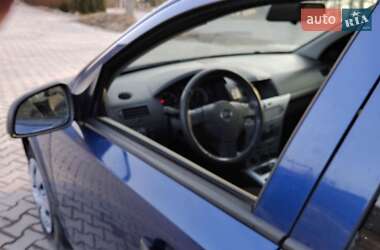 Універсал Opel Astra 2010 в 
