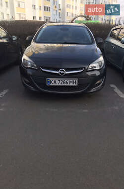 Універсал Opel Astra 2013 в Вишневому