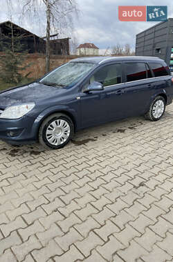 Універсал Opel Astra 2009 в Коломиї