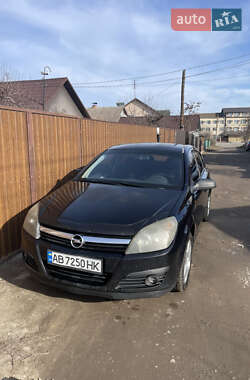 Хэтчбек Opel Astra 2006 в Виннице